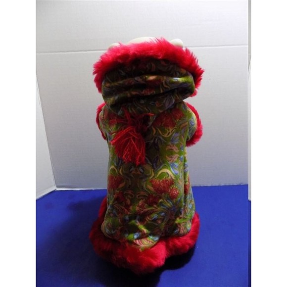 Rare Christmas Holiday High Fashion Miss Polar Bear Figurine Statue - Picture 5 of 7